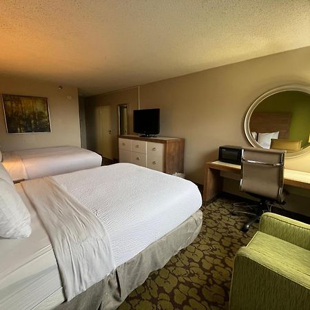 Hotel Ramada Plaza By Wyndham Charlotte South End Airport Exterior foto