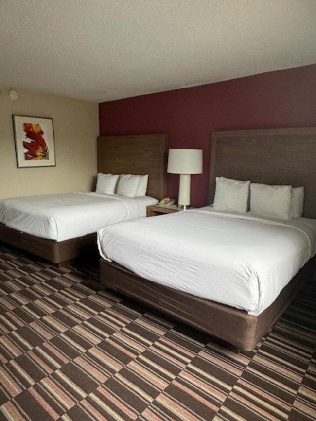 Hotel Ramada Plaza By Wyndham Charlotte South End Airport Exterior foto